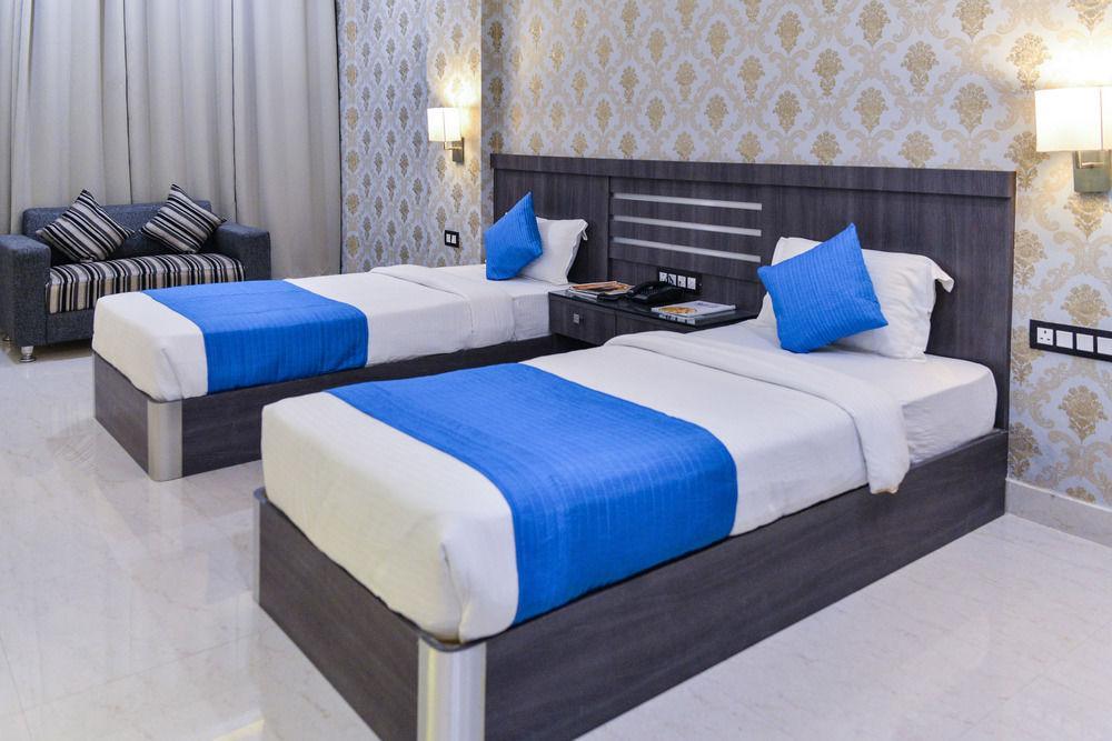 Puja Residency Hotell Varanasi Eksteriør bilde