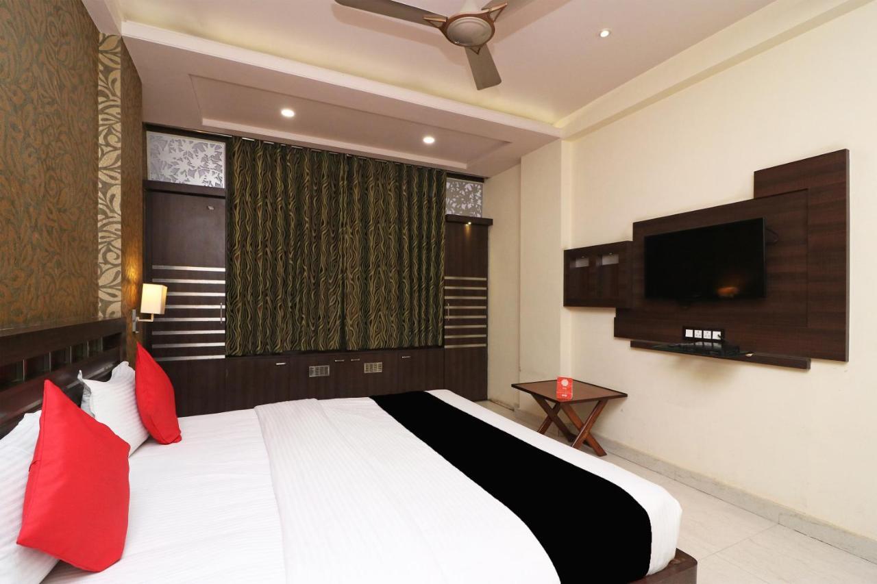 Puja Residency Hotell Varanasi Eksteriør bilde
