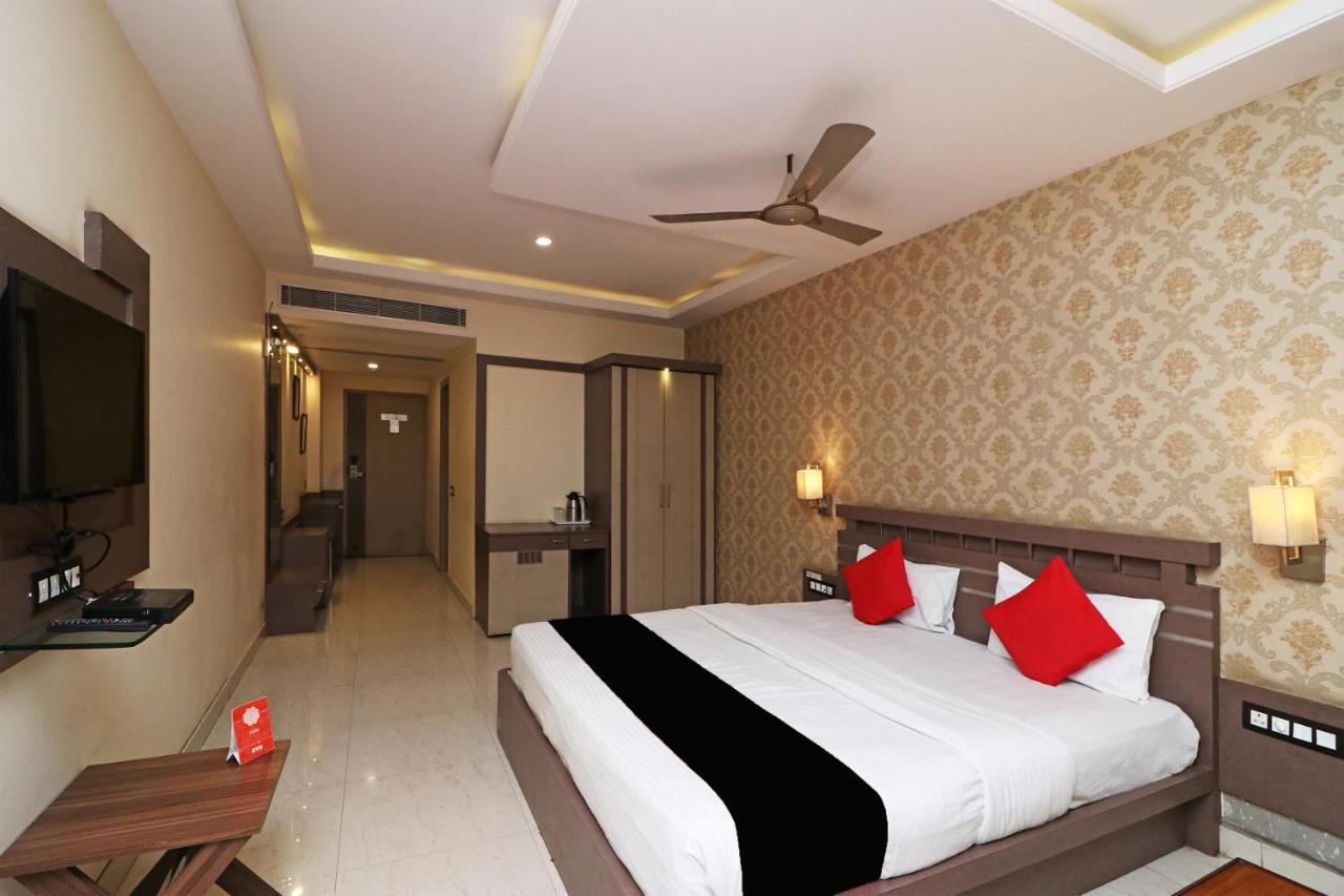 Puja Residency Hotell Varanasi Eksteriør bilde